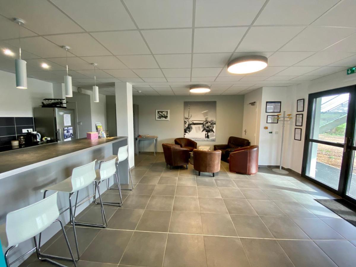Вилла Ecole De Pilotage Ulm Lozere Манд Экстерьер фото